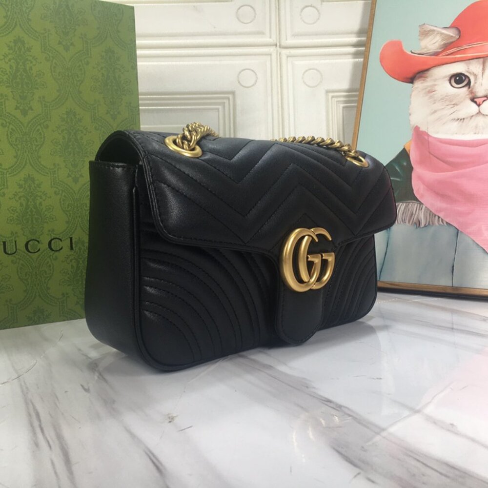 GUCCI Black Leather GG Marmont Shoulder Bag - Picture 2 of 8